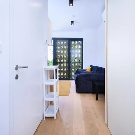 Apartment Domovoj Skya