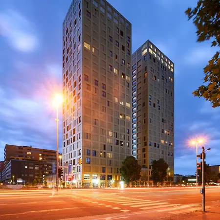 Domovoj Skya Apartment